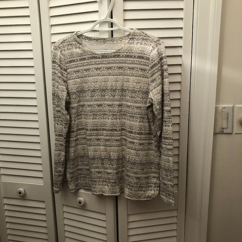 J Jill beige cream long sleep tshirt, Pima cotton crew neck, M